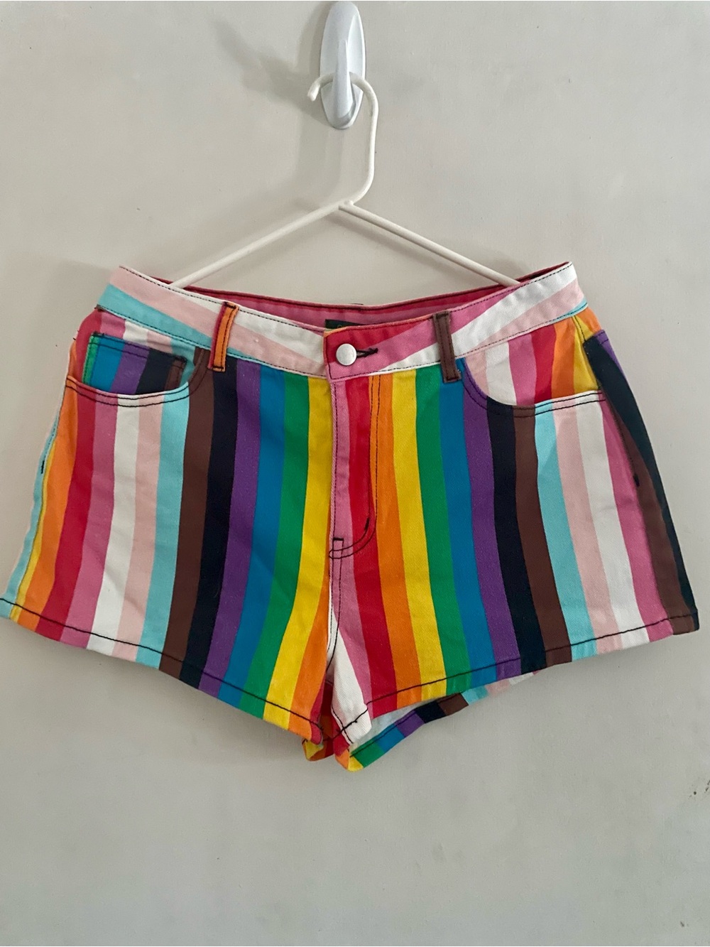 Dolls Kill Club Exx Multicolor Rainbow Stripe Denim Shorts size large NWT